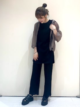 「おさんぽスタイル」｜「アイテム（パンツ）」を使った、スズさん（レディース・162cm）の夏コーディネート