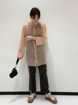 「ジーナシス」｜「アイテム（タンクトップ）」を使った、スズさん（レディース・162cm）の春コーディネート
