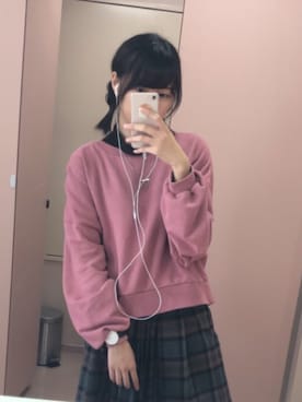 「ダニエルウェリントン」｜「アイテム（スウェット）」を使った、まゆさん（レディース・164cm）の秋コーディネート