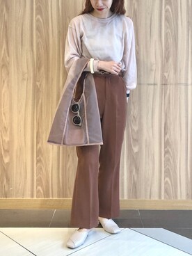 「LOWRYS FARM（ローリーズファーム）のセンタープレスカラーフレアパンツ　870189（その他パンツ）」を使った、milkさん（レディース・160cm）の春コーディネート