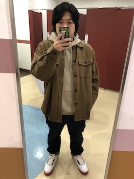 「SEVENDAYS=SUNDAY（セブンデイズサンデイ）のアイテム（パーカー）」を使った、yoheeeei-heyさん（メンズ・167cm）の冬コーディネート