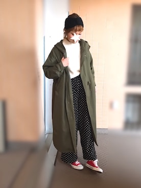 「赤コンバース」｜「アイテム（その他アウター）」を使った、n@omiさん（レディース・159cm）の冬コーディネート