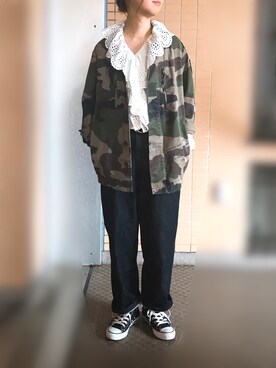 「フリルトップス」｜「アイテム（その他アウター）」を使った、n@omiさん（レディース・160cm）の春コーディネート