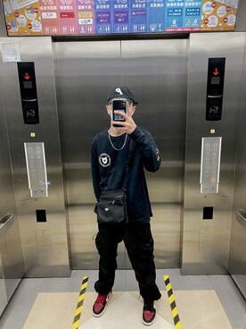 「PALACE（パレス）のアイテム（キャップ）」を使った、huan0さん（メンズ・180cm）の秋コーディネート