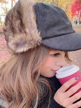 「14+（イチヨンプラス）のアイテム（キャップ）」を使った、十四 鳩子さん（レディース・160cm）の秋コーディネート