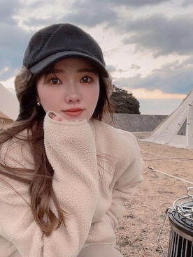 「14+（イチヨンプラス）のアイテム（キャップ）」を使った、十四 鳩子さん（レディース・160cm）の冬コーディネート