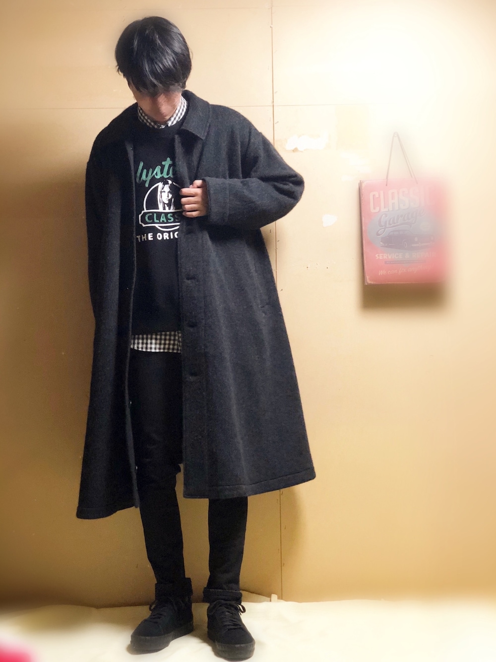 PORTER CLASSICのステンカラーコートを使った人気ファッション