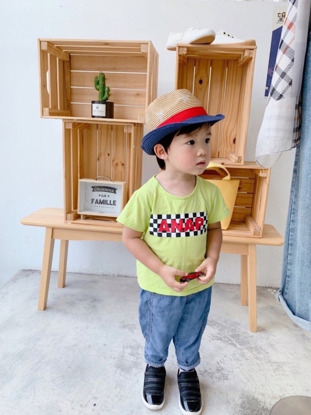 「kids、Taiwan、男の子、夏コーデ、ANAP、nike jordan、カジュアルコーデ、boy、キッズファッション、ANAPKids」｜「ANAPのアイテム（Tシャツ/カットソー、その他）」を使った、KOUTEIさん（キッズ・100cm）の秋コーディネートの1枚目の写真