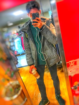 「jiggys shop（ジギーズショップ）のアイテム（ダウンジャケット/コート）」を使った、古田のshochanさん（メンズ・165cm）の冬コーディネート