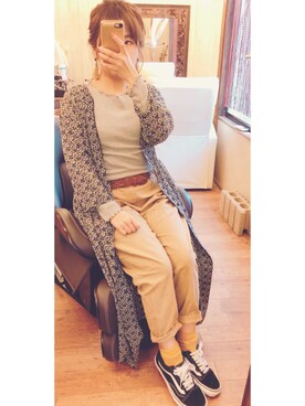 「小花柄ワンピース」｜「アイテム（スニーカー）」を使った、hugmayuさん（レディース・152cm）の春コーディネート