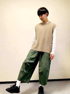 「アイテム（ベスト）」を使った、れいたさん（メンズ・167cm・20代）の秋コーディネート