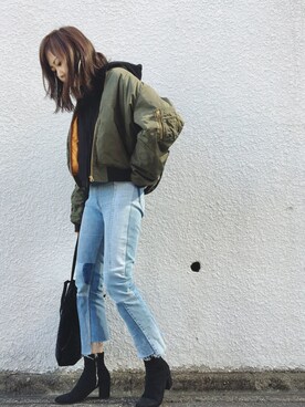 「MOUSSY（マウジー）のアイテム（ブルゾン、グリーン系）」を使った、Rinoさん（レディース・168cm）の冬コーディネート