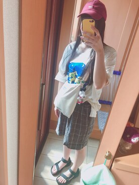 「RIPNDIP（リップンディップ）のアイテム（帽子）」を使った、Honnu◎さん（レディース・169cm）の夏コーディネート