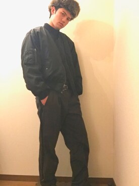 「H&M（エイチ・アンド・エム）のアイテム（キャップ、ブラック系）」を使った、🅱enさん（メンズ・176cm）の冬コーディネート