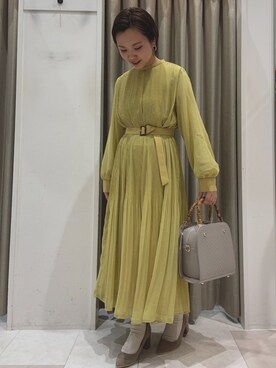 「アイテム（パンプス、グレー系）」を使った、ｳ ｯ ﾃﾞｨさん（レディース・153cm）の春コーディネート