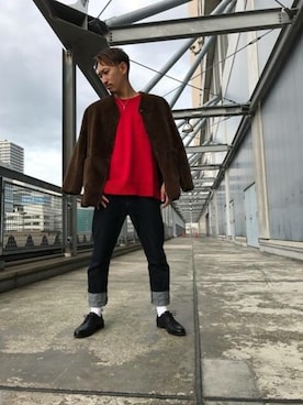 「クルーネック」｜「アイテム（その他アウター）」を使った、ニコルさん（メンズ・170cm）の秋コーディネート