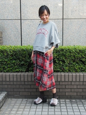 「179/WG（イチナナキュウダブルジー）のアイテム（シャツワンピース）」を使った、ニコルさん（レディース・164cm）の秋コーディネート