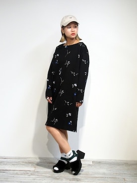 「179/WG（イチナナキュウダブルジー）のアイテム（帽子）」を使った、ニコルさん（レディース・157cm）の秋コーディネート
