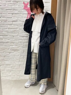 「179/WG（イチナナキュウダブルジー）のアイテム（トレンチコート）」を使った、ニコルさん（レディース・165cm）の冬コーディネート