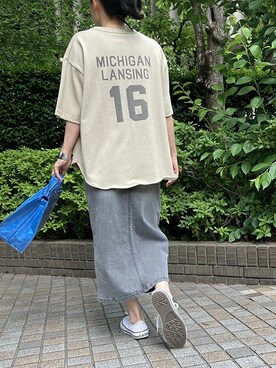 「アイテム（デニムスカート、グレー系）」を使った、ニコルさん（レディース・158cm）の夏コーディネート