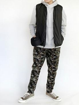 「アイテム（デニムパンツ、その他）」を使った、ニコルさん（メンズ・178cm）の秋コーディネート