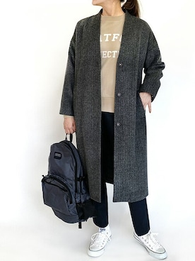 「converse」｜「アイテム（ノーカラーコート）」を使った、ニコルさん（レディース・163cm）の秋コーディネート