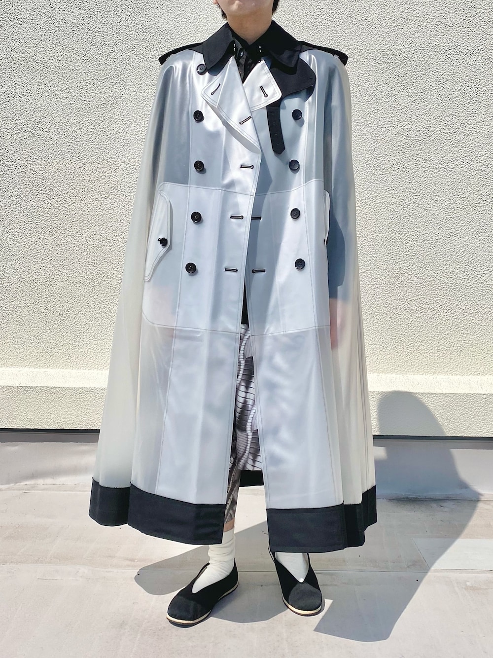 COMME des GARCONS HOMME PLUSのトレンチコートを使った人気