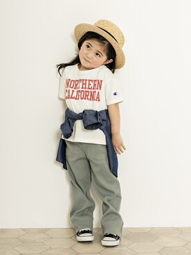 「Champion（チャンピオン）のアイテム」を使った、DOORS KIDSさん（キッズ・102cm）の春コーディネート