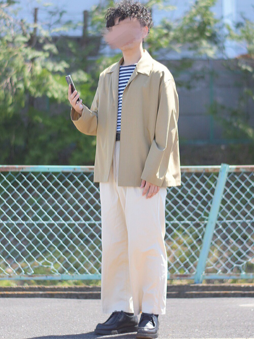 「平成最後のWEARISTAセンバツ、ジャケット、きれいめカジュアル、ボーダー、タックイン、ワイドパンツ、革靴、春コーデ、ベージュ、今日のコーデ」｜「KLEMANの＜KLEMAN＞ PADRE/シューズ（モカシン/デッキシューズ、ブラック系）」を使った、YUKIYAさん（メンズ・169cm）の春コーディネートの1枚目の写真