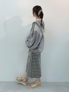 「OLIVE des OLIVE（オリーブデオリーブ）のアイテム（マウンテンパーカー）」を使った、risa☻さん（レディース・155cm）の夏コーディネート