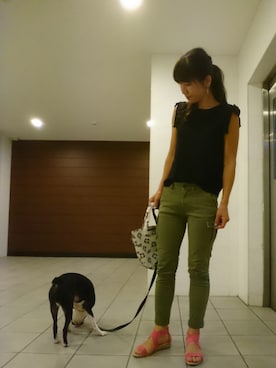 「カーキ×ピンク」｜akaneさん（レディース・165cm）の夏コーディネート