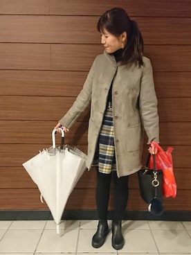 「SHIPS for women（シップスフォーウィメン）のアイテム（ムートンコート）」を使った、akaneさん（レディース・165cm）の春コーディネート