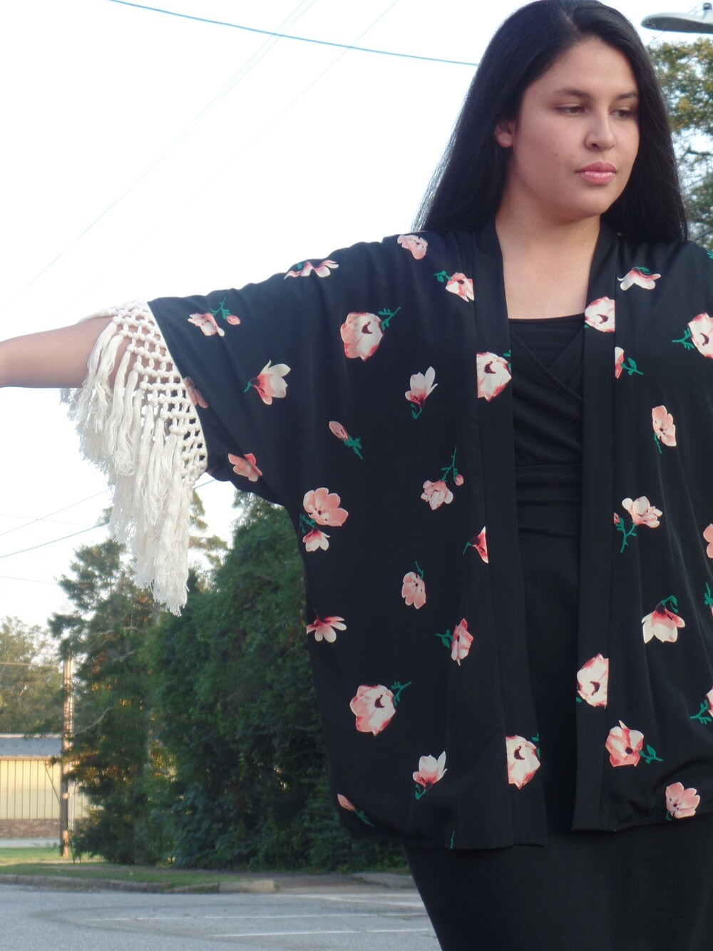 「oversized」｜「Ehyeh boutiqueのアイテム（浴衣、ブラック系）」を使った、Latoya Johnsonさん（レディース・157cm）の秋コーディネートの1枚目の写真