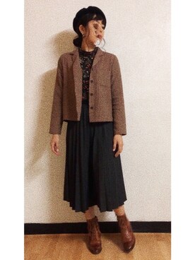 「仕事着」｜「アイテム（ハンチング/ベレー帽）」を使った、Fcaさん（レディース・166cm）の冬コーディネート