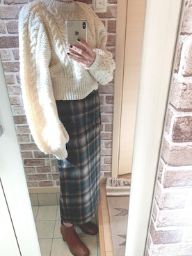 「PENDLETON（ペンドルトン）のアイテム（スカート）」を使った、azuuuさん（レディース・160cm）の秋コーディネート