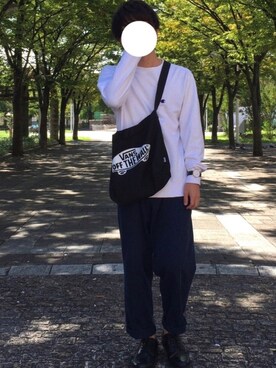 「ダニエルウェリントン」｜「アイテム（スウェット）」を使った、みっち~さん（メンズ・165cm）の秋コーディネート
