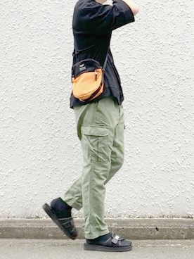 「revertical（リバーティカル）のアイテム（トップス）」を使った、みっち~さん（メンズ・166cm）の夏コーディネート
