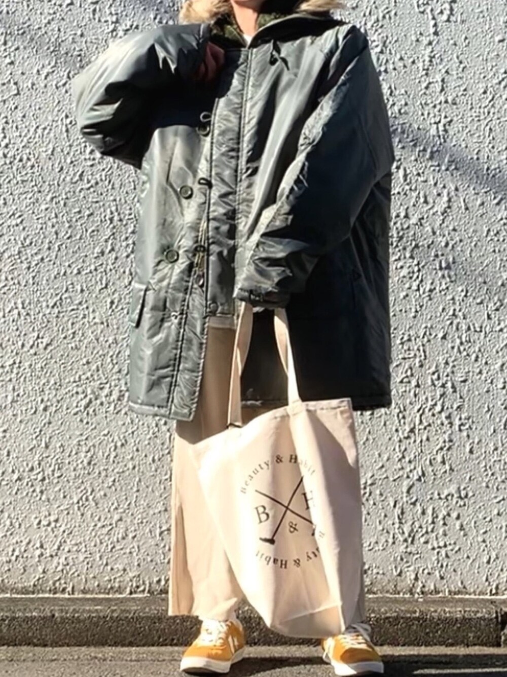 「冬アウター着回しチャレンジ、冬、Steven Alan、モッズコート、カーキ、古着、低身長男子、beauty&habit、converse、ワンスター」｜「Steven Alanの＜ROTHCO＞ N-3B PARKA/ジャケット（ミリタリージャケット、グリーン系）」を使った、みっち~さん（メンズ・166cm）の冬コーディネートの1枚目の写真