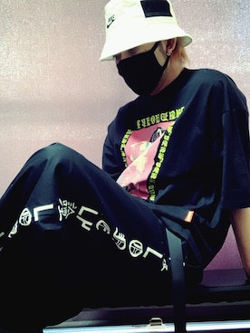 「LONELY/論理（ロンリー）のアイテム（パンツ）」を使った、モコ太郎さん（メンズ・173cm）の春コーディネート
