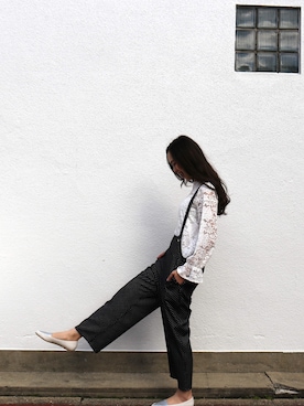 「MARLENE JOBERT（マルレーヌ　ジョベル）のアイテム（サロペット/オーバーオール）」を使った、libelle more staffさん（レディース・164cm）の冬コーディネート