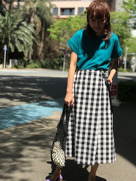 「CHARM BERRY TIC（チャームベリーチック）のアイテム」を使った、libelle more staffさん（レディース・164cm）の春コーディネート