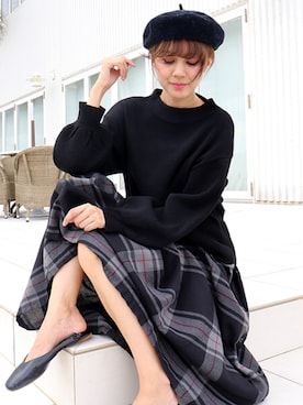 「袖ボリューム」｜「アイテム（ハンチング/ベレー帽）」を使った、libelle more staffさん（レディース・164cm）の秋コーディネート