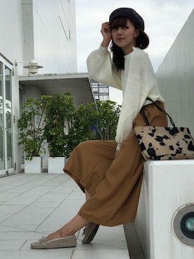 「ドルマンスリーブ」｜「アイテム（ハンチング/ベレー帽）」を使った、libelle more staffさん（レディース・164cm）の秋コーディネート