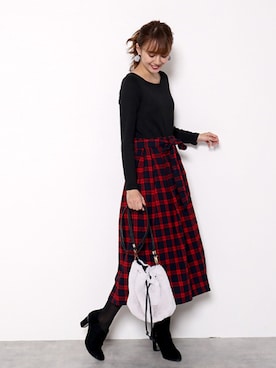 「n'ee-ne（ネーネ）のアイテム」を使った、libelle more staffさん（レディース・164cm）の秋コーディネート