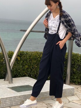 「アイテム（オールインワン・サロペット）」を使った、libelle more staffさん（レディース・164cm）の冬コーディネート