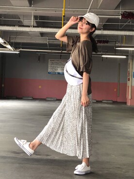 「n'ee-ne（ネーネ）のアイテム」を使った、libelle more staffさん（レディース・168cm）の春コーディネート