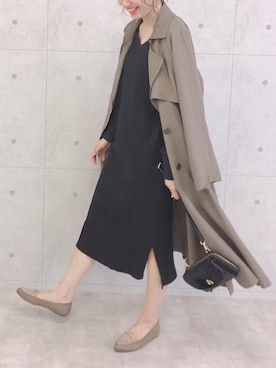 「アイテム（トレンチコート、グリーン系）」を使った、libelle more staffさん（レディース・164cm）の秋コーディネート
