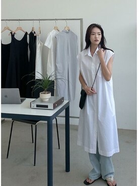 ワンピースを使った 白ブラウス の人気ファッションコーディネート 地域 香港 Wear