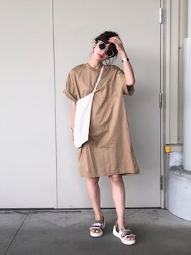 「ALLUMER（アリュメール）のアイテム（ワンピース/ドレス）」を使った、miisuuzuukiiさん（レディース・161cm）の夏コーディネート