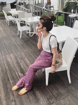 「CANAL JEAN（キャナルジーン）のfrom Lagoon(フロムラグーン) スエードペタサンダル（サンダル）」を使った、miisuuzuukiiさん（レディース・161cm）の夏コーディネート